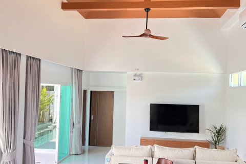 Villa in Phuket, Thailand 3 bedrooms № 155174 - photo 27