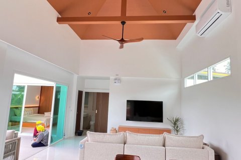 Villa in Phuket, Thailand 3 bedrooms № 155174 - photo 16