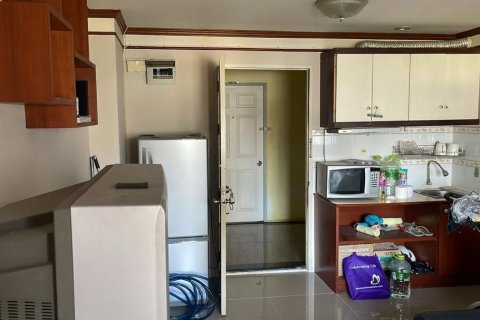 Студия в кондо в Ваттхане, Бангкок, Таиланд № 155819 - фото 4