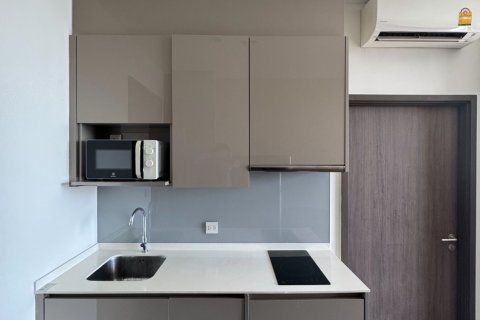 Студия в кондо в Пхракханонге, Бангкок, Таиланд № 155816 - фото 5