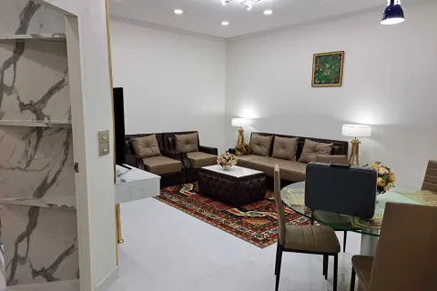 Condo in Khlong Toei, Bangkok, Thailand, 2 bedrooms  № 160511 - photo 2