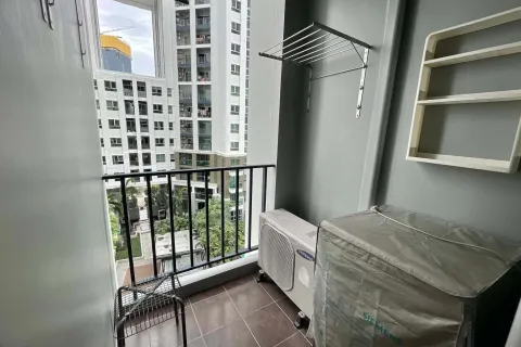 Condo in Huai Khwang, Bangkok, Thailand, 3 bedrooms № 160513 - photo 12