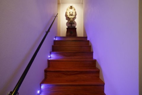 Вилла в Пхукете, Таиланд с 11 спальнями № 160508 - фото 27