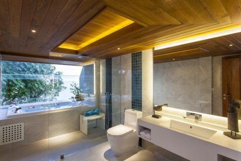 Вилла в Пхукете, Таиланд с 11 спальнями № 160508 - фото 30