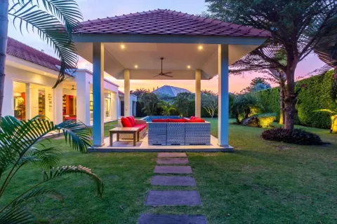 Villa à Hua Hin, Thaïlande 3 chambres № 160512 - photo 2