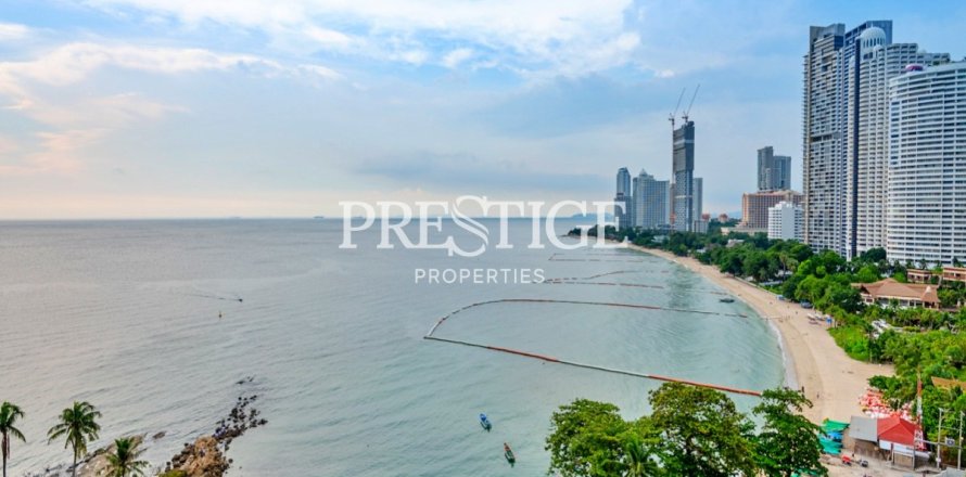 Condo in Pattaya, Thailand, 3 bedrooms № 198622
