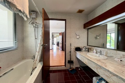 Condo à Cha-am, Thaïlande, 2 chambres № 195744 - photo 19