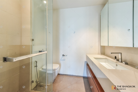 Condo in Bangkok, Thailand, 3 bedrooms  № 187343 - photo 6