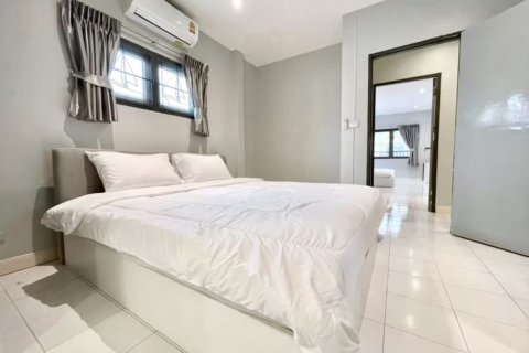 House in Phuket, Thailand 3 bedrooms № 171153 - photo 5