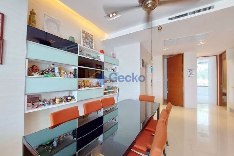 Condo in Pattaya, Thailand, 2 bedrooms № 196782 - photo 6
