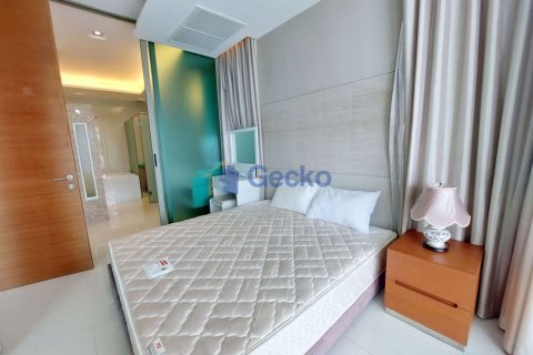Condo in Pattaya, Thailand, 2 bedrooms № 196782 - photo 17