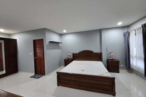 Таунхаус в Паттайе, Таиланд с 4 спальнями  № 149510 - фото 17