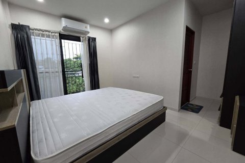 Таунхаус в Паттайе, Таиланд с 4 спальнями  № 149510 - фото 15