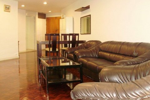 Кондоминиум с 3 спальнями в Ваттхане, Бангкок, Таиланд № 136048 - фото 13