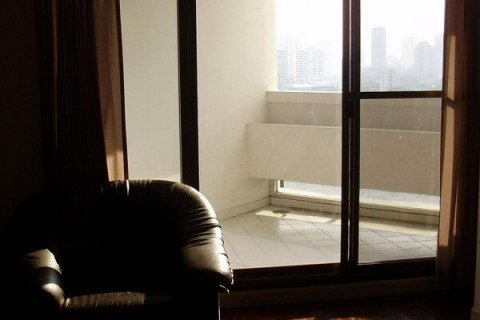 Кондоминиум с 3 спальнями в Ваттхане, Бангкок, Таиланд № 136048 - фото 14