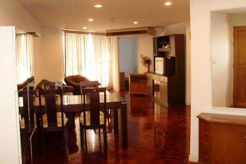 Кондоминиум с 3 спальнями в Ваттхане, Бангкок, Таиланд № 136048