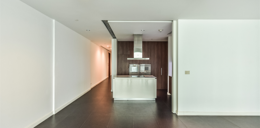 Condo à Bangkok, Thaïlande, 3 chambres  № 186027
