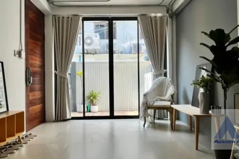 Reihenhaus in Watthana, Bangkok, Thailand 3 Schlafzimmer № 215716 - Foto 19