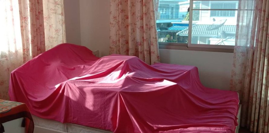 Дом в Паттайе, Таиланд с 3 спальнями  № 157232