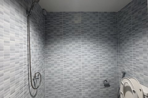 Condo in Chatuchak, Bangkok, Thailand, 2 bedrooms  № 157238 - photo 5