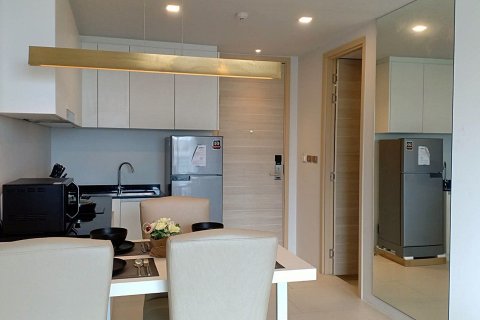 Condo in Phuket, Thailand, 2 bedrooms  № 149495 - photo 12