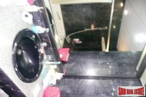 Apartment in Pattaya, Thailand 1 bedroom № 193047 - photo 5