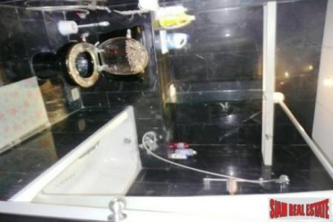 Apartment in Pattaya, Thailand 1 bedroom № 193047 - photo 4