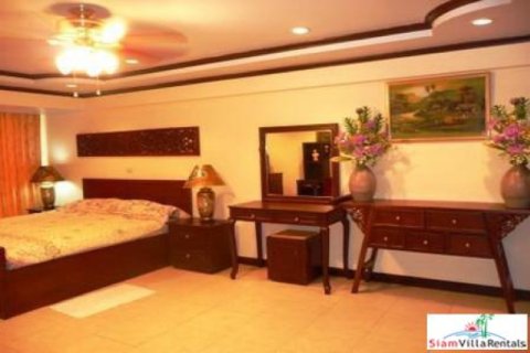 Apartment on Jomtien Beach, Pattaya, Thailand 2 bedrooms № 193043 - photo 5