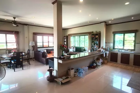 Villa in Rayong, Thailand 2 bedrooms № 154337 - photo 10