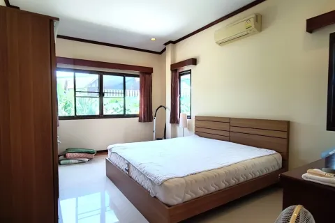 Villa in Rayong, Thailand 2 bedrooms № 154337 - photo 5