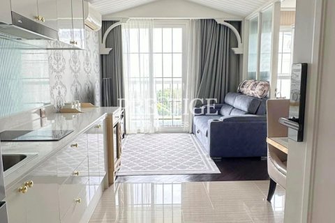Condo in Pattaya, Thailand, 1 bedroom  № 198396