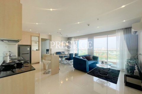 Condo in Pattaya, Thailand, 2 bedrooms  № 198395