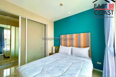 Condominio de 2 dormitorios en Jomtien Beach, Pattaya, Tailandia № 213275 - foto 11
