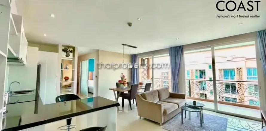 Condominio de 2 dormitorios en Jomtien Beach, Pattaya, Tailandia № 213275