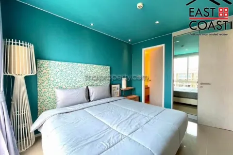 Condominio de 2 dormitorios en Jomtien Beach, Pattaya, Tailandia № 213275 - foto 9