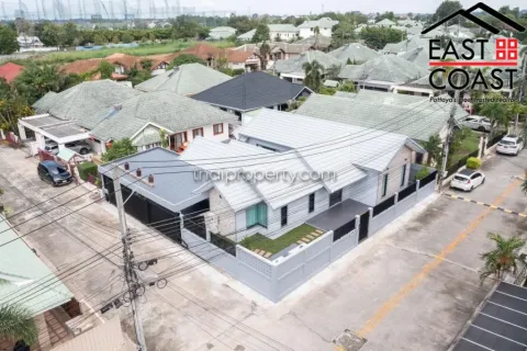 Casa de 3 dormitorios en Pattaya, Tailandia № 213271