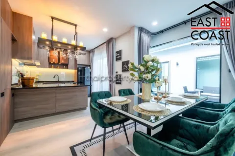 Casa de 3 dormitorios en Pattaya, Tailandia № 213271 - foto 10
