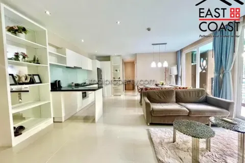 Condominio de 2 dormitorios en Jomtien Beach, Pattaya, Tailandia № 213274 - foto 2