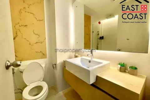 Condominio de 2 dormitorios en Jomtien Beach, Pattaya, Tailandia № 213274 - foto 10