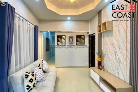 Casa de 2 dormitorios en Pattaya, Tailandia № 213270 - foto 7