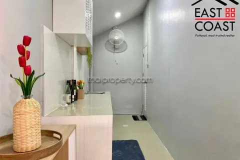 Casa de 2 dormitorios en Pattaya, Tailandia № 213270 - foto 4