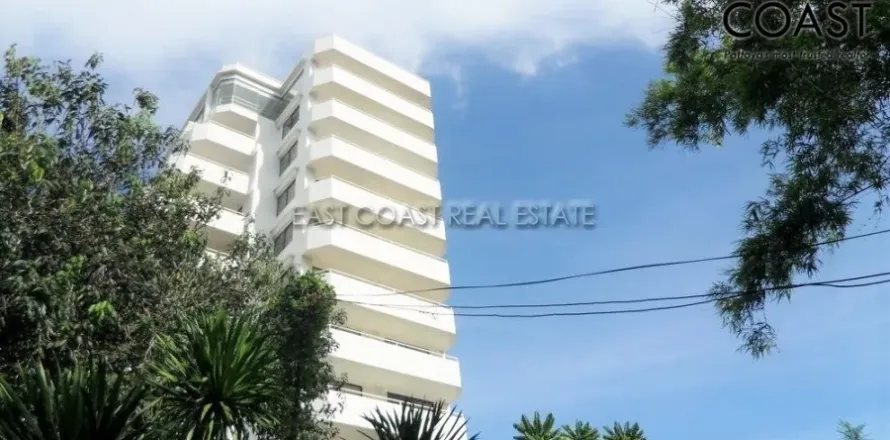 Local comercial 3000 m2 en Pattaya, Tailandia № 213273