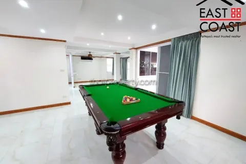 Casa de 3 dormitorios en Jomtien Beach, Pattaya, Tailandia № 213272 - foto 4