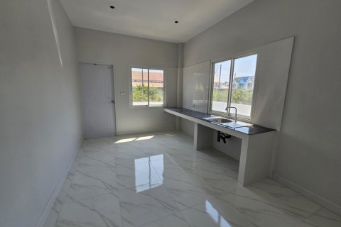 House in Hua Hin, Thailand 3 bedrooms № 141057 - photo 11