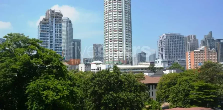 Кондоминиум с 2 спальнями в Ваттхане, Бангкок, Таиланд № 141052