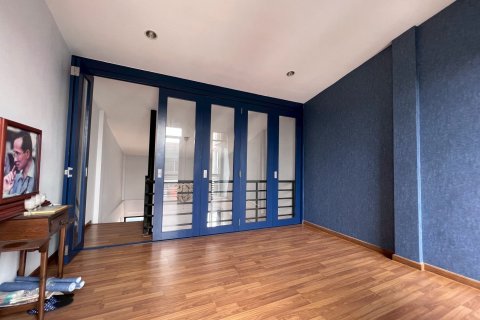 Townhouse à Pak Kret, Thaïlande 4 chambres № 157985 - photo 6