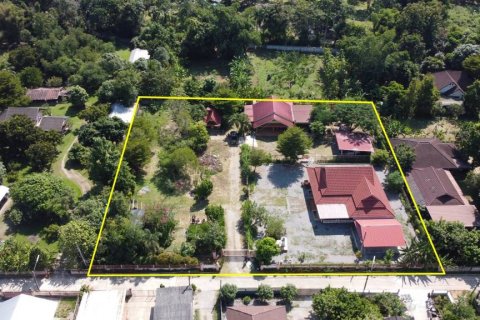 House in Chiang Rai, Thailand 6 bedrooms № 115446 - photo 3