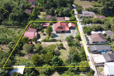 House in Chiang Rai, Thailand 6 bedrooms № 115446 - photo 2