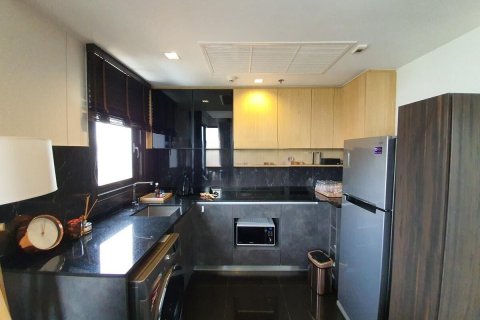 Кондоминиум с 2 спальнями в Чатучаке, Бангкок, Таиланд № 155051 - фото 4