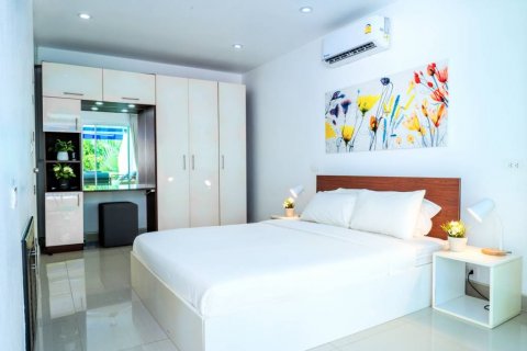 Таунхаус в Самуи, Таиланд с 3 спальнями  № 114700 - фото 9